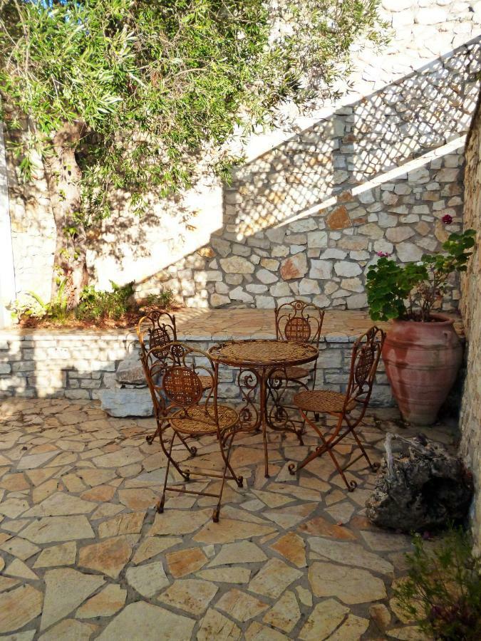 Opera House Paxos Hotel ไกออส ห้อง รูปภาพ